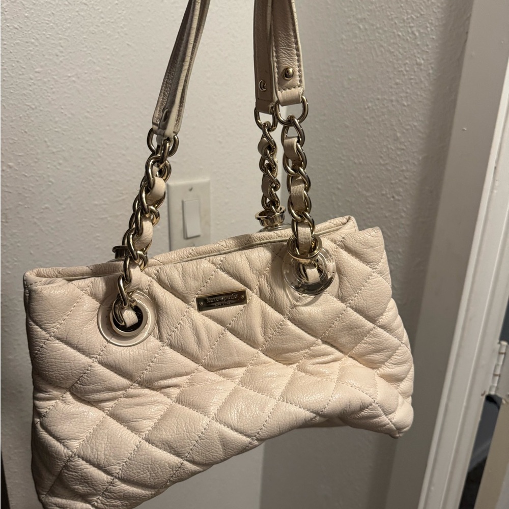 Kate Spade Elegant Cream Quilted Shoulder Bag